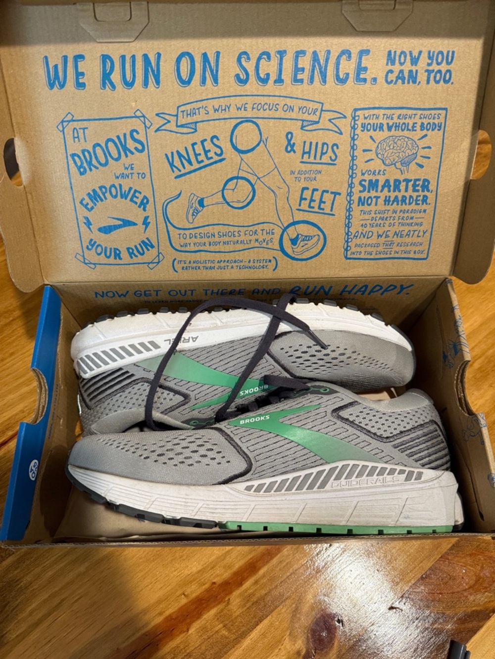 Brooks Women's Gray and Green Athletic Running Shoes